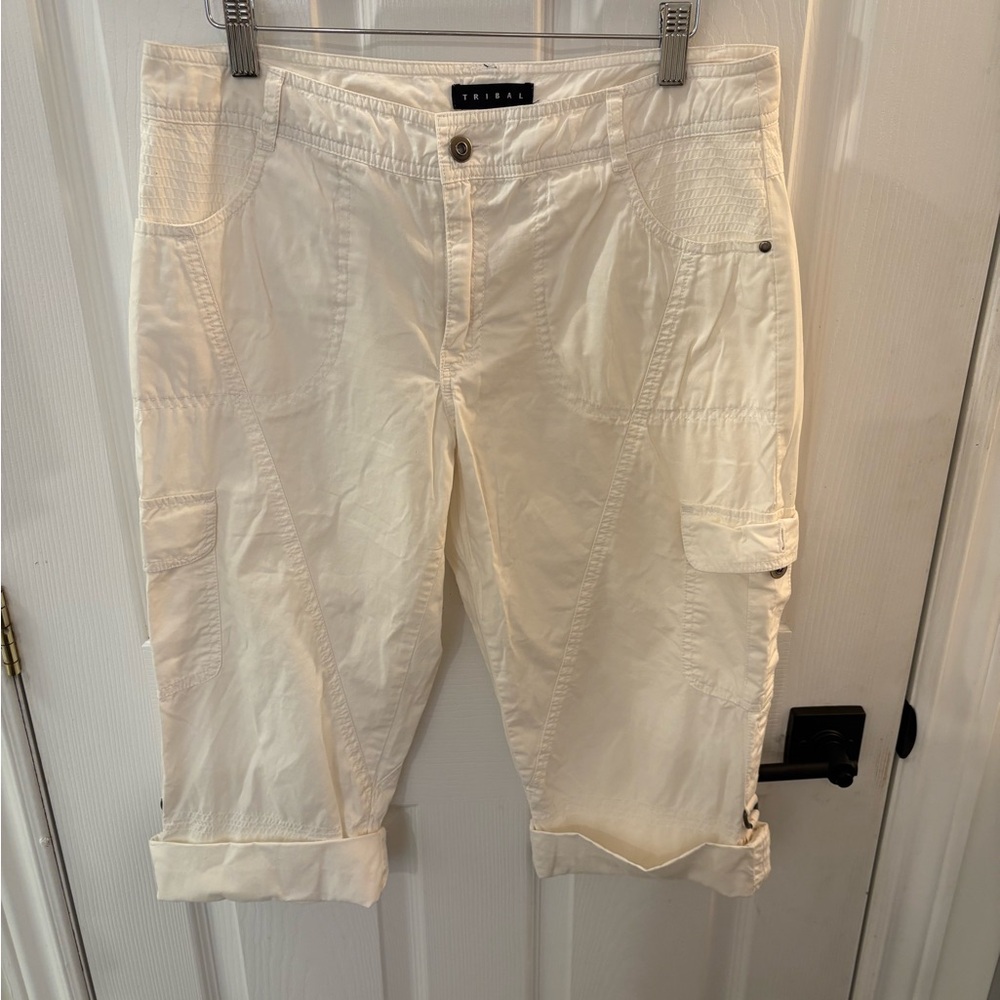 Tribal Cream Cargo Capris
